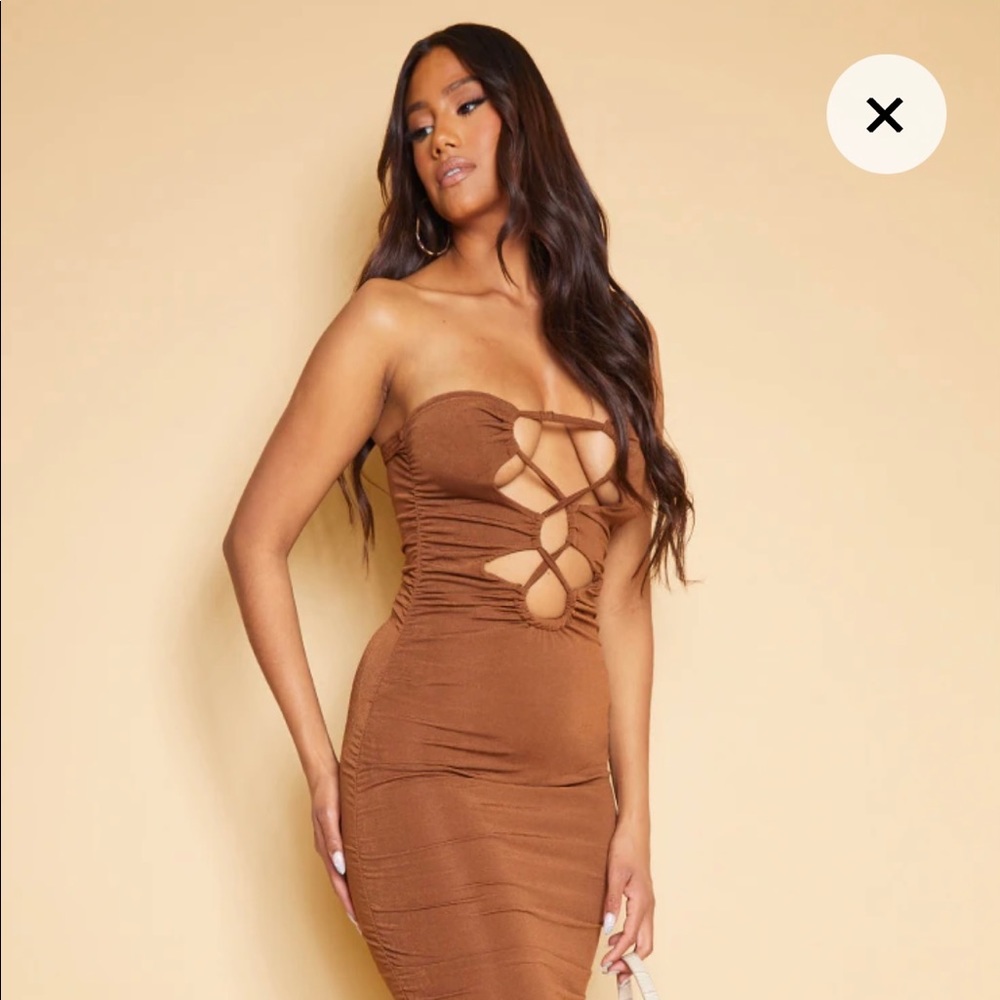 Pretty little thing - Slinky dress